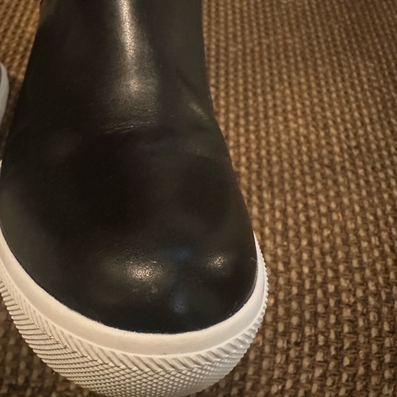 Black DKNY Wedge Sneakers Size 9 - Picture 6 of 10